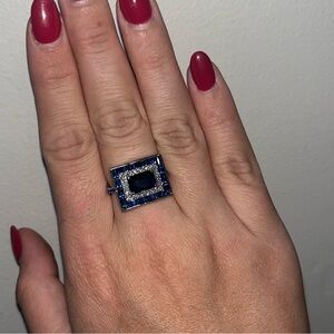 Bomb Party Ring - Modern elegance abound size 8